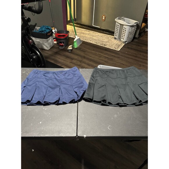 2 tennis or golf skirts with built in shorts medium - Picture 1 of 5